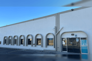 Nave Industrial en Renta - Division Norte Ind Center 8