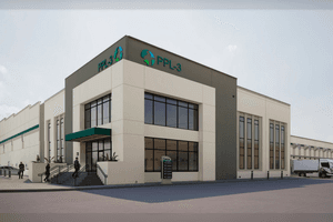 Nave Industrial en Renta - Building III