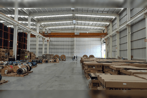Nave Industrial en Renta - Bodega A