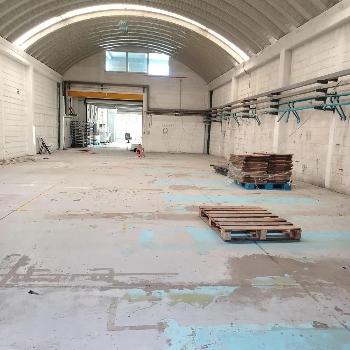 Bodega industrial en venta - Fotografía 1