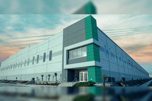 Nave Industrial en Renta - Spec I