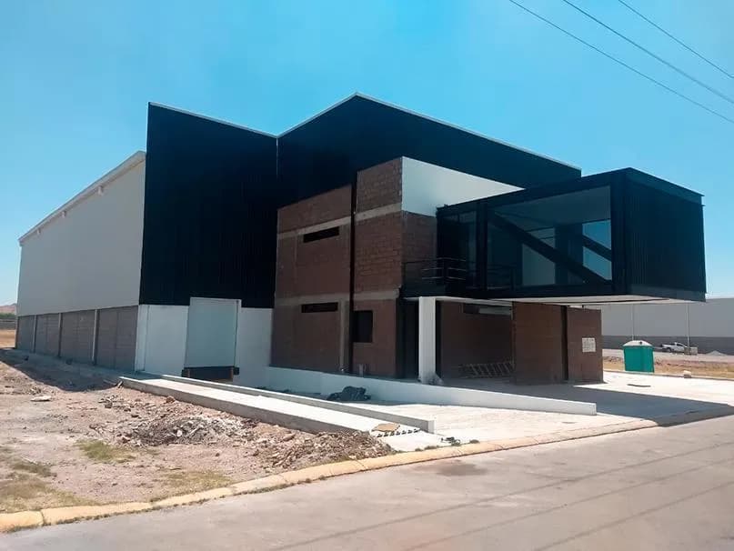 Bodega industrial en venta - Fotografía 1