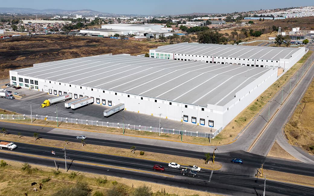 Nave Industrial en Renta - El Salto Park III Nave F 1