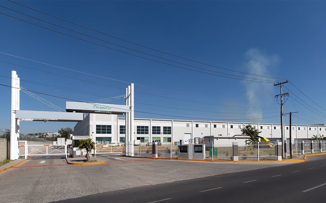 Nave Industrial en Renta - El Salto Park III Nave F 4