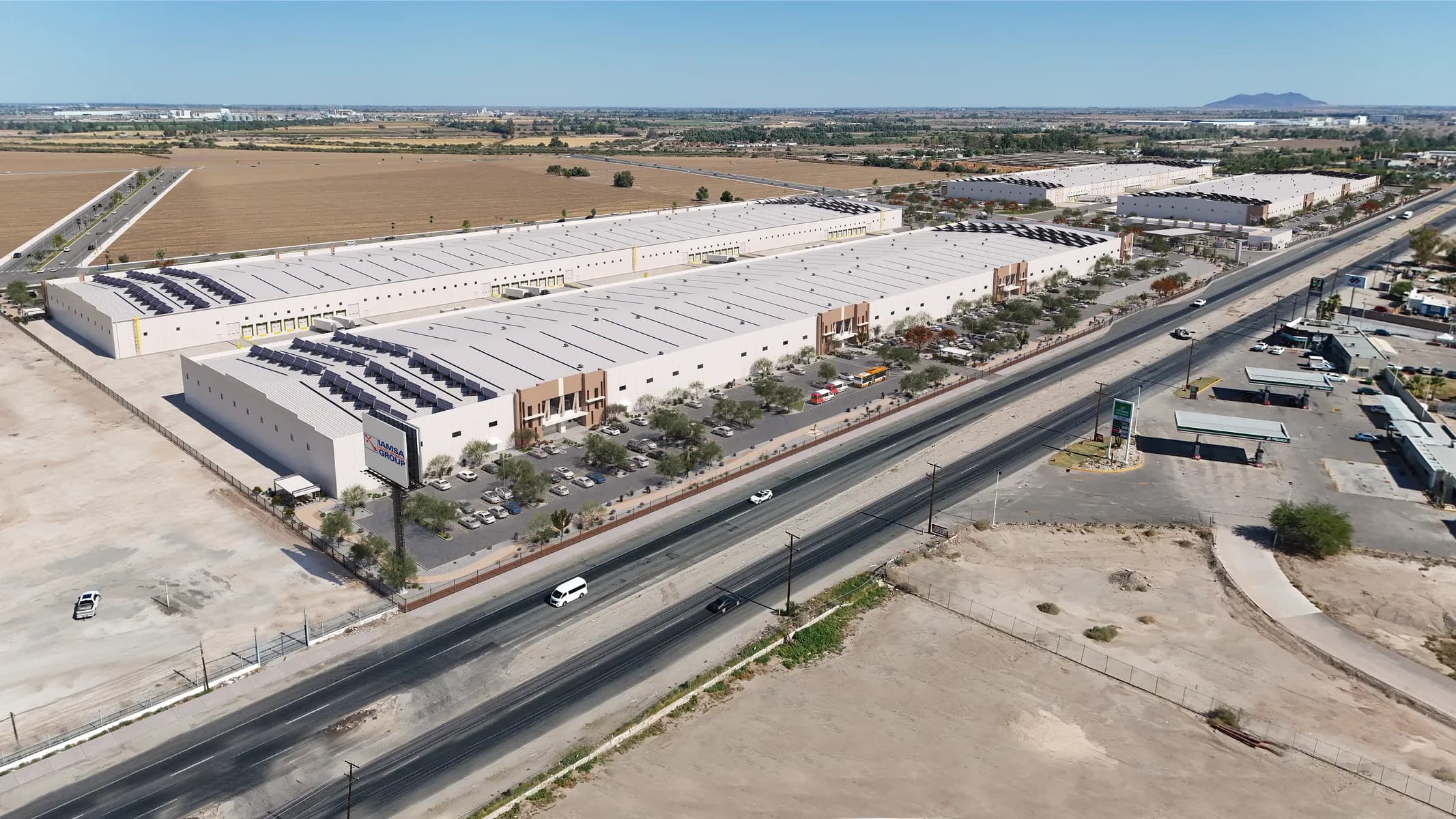 Nave Industrial de 16,867 m² / 181,555 sq.ft en Las Californias Park 2