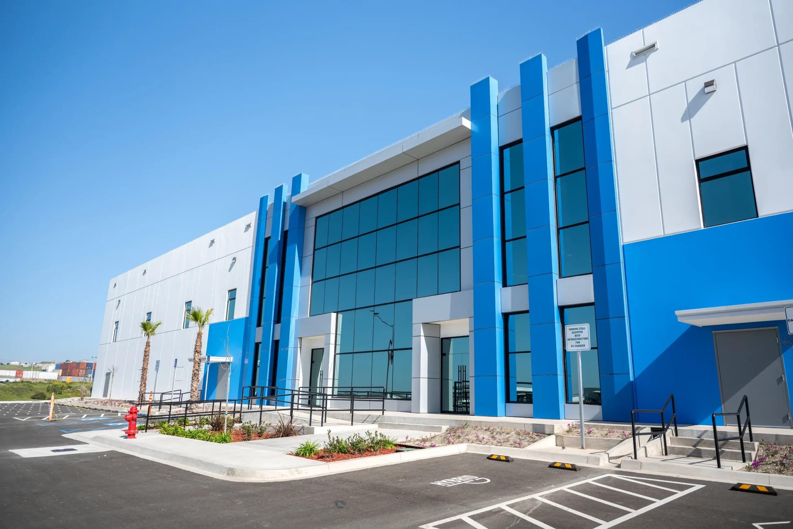 Nave Industrial de 15,392 m² / 165,678 sq.ft en Vie Verte Industrial Park 2