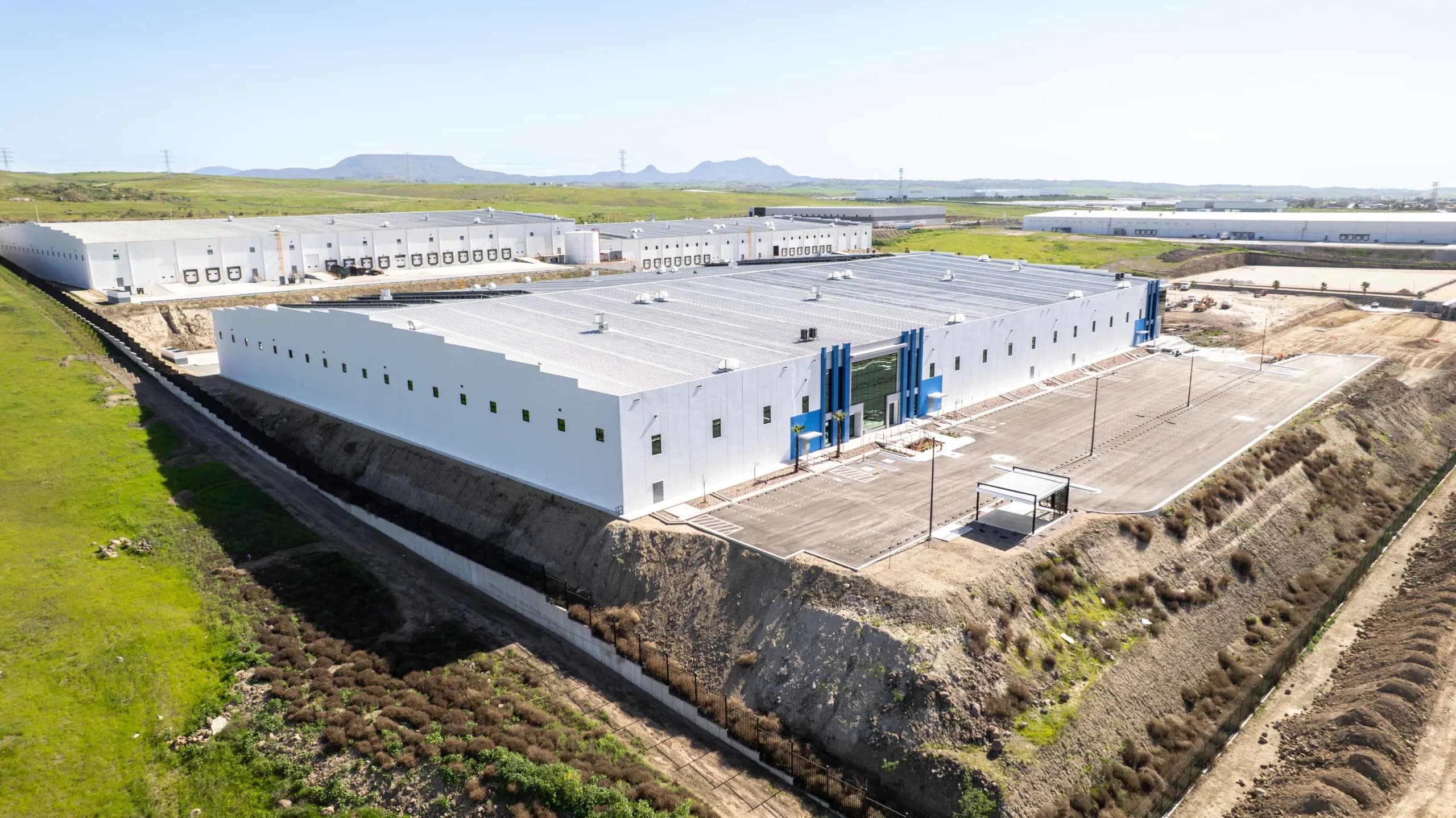 Nave Industrial de 15,392 m² / 165,678 sq.ft en Vie Verte Industrial Park 3