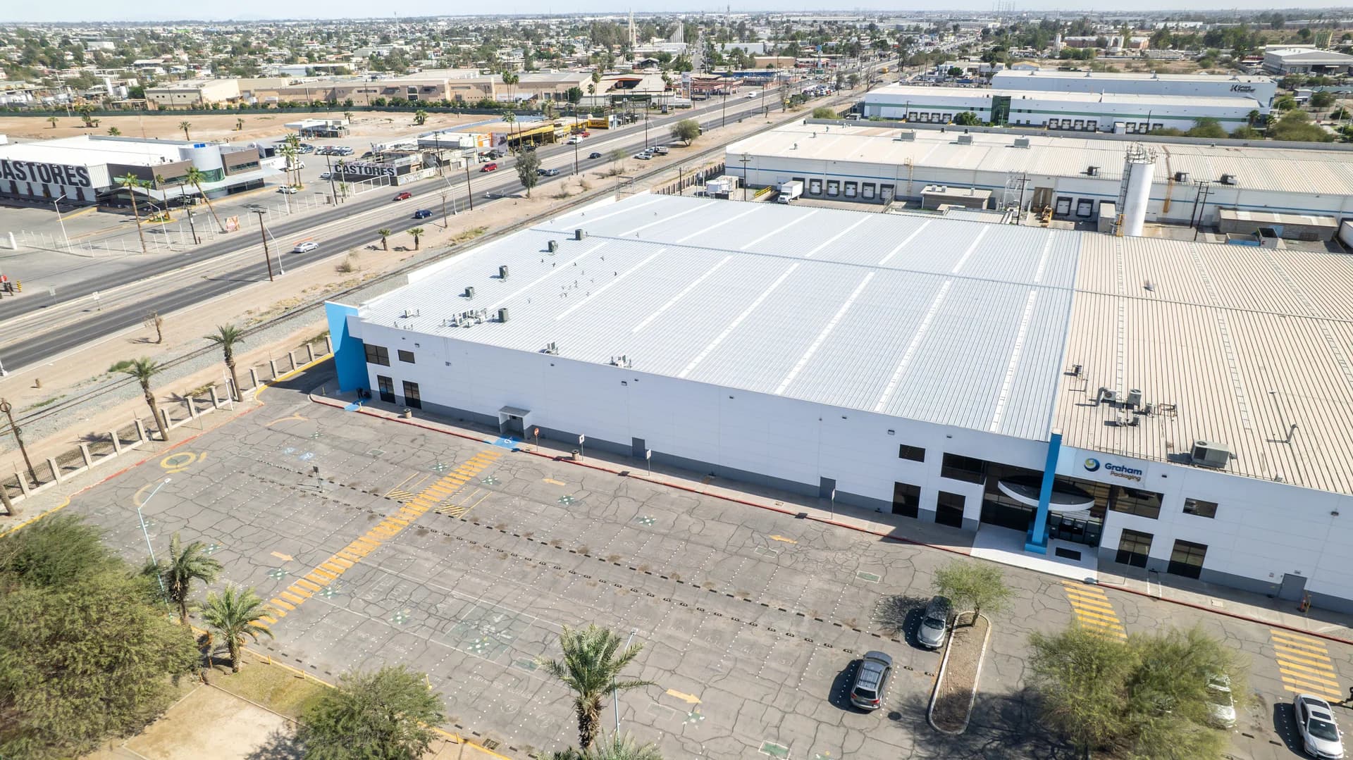 Nave Industrial de 5,881 m² / 63,302 sq.ft en Las Californias Park 3