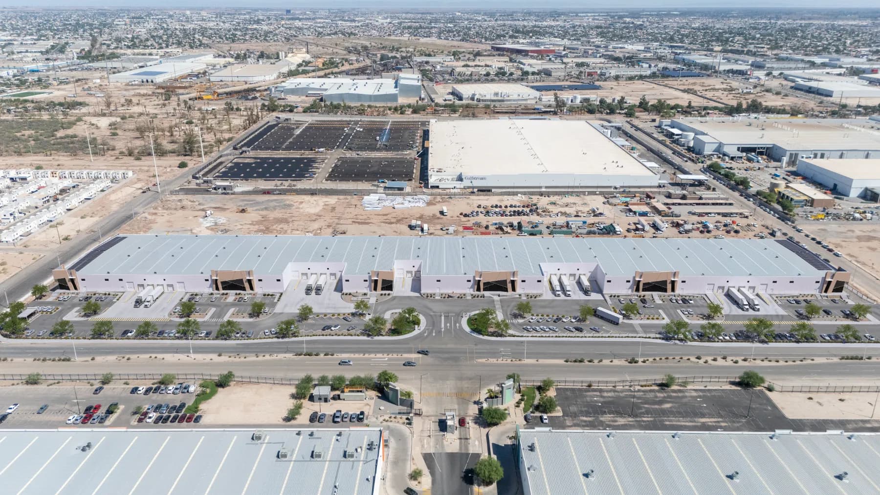 Nave Industrial de 22,459 m² / 241,746 sq.ft en Las Californias Park 2