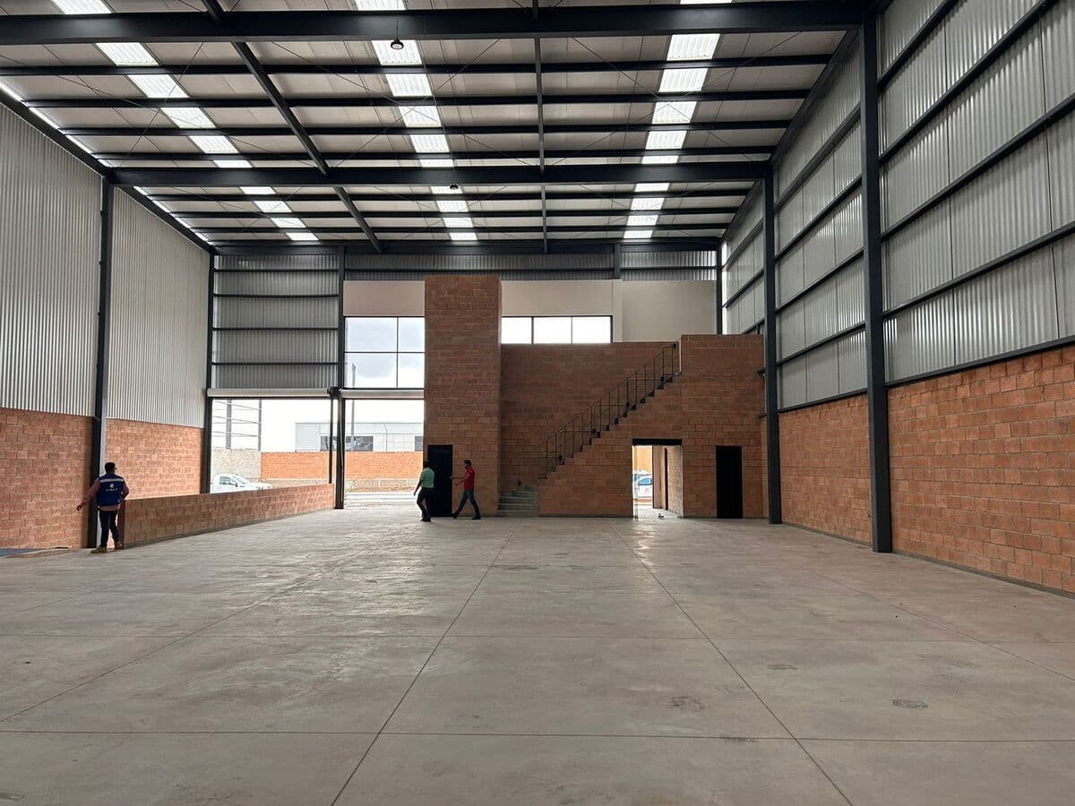 Bodega Industrial en Renta en Capithal Park, Zapopan 4