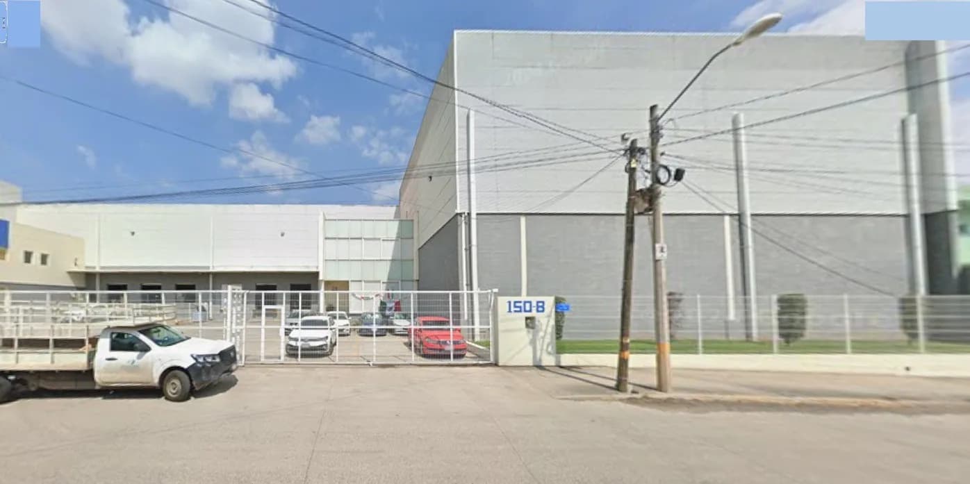 Nave Industrial Estratégica en Renta sobre Periférico Sur, Tlaquepaque