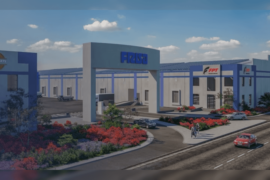 Nave Industrial de 15,645 m² en Renta - Monterrey Tech Park (Building 2)