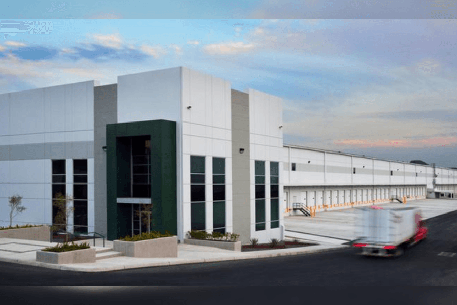 Nave Industrial de 15,743 m² en Renta - Prologis Park Apodaca East (Building 1)