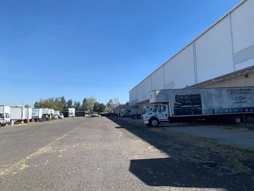 Bodega industrial en venta - Fotografía 1