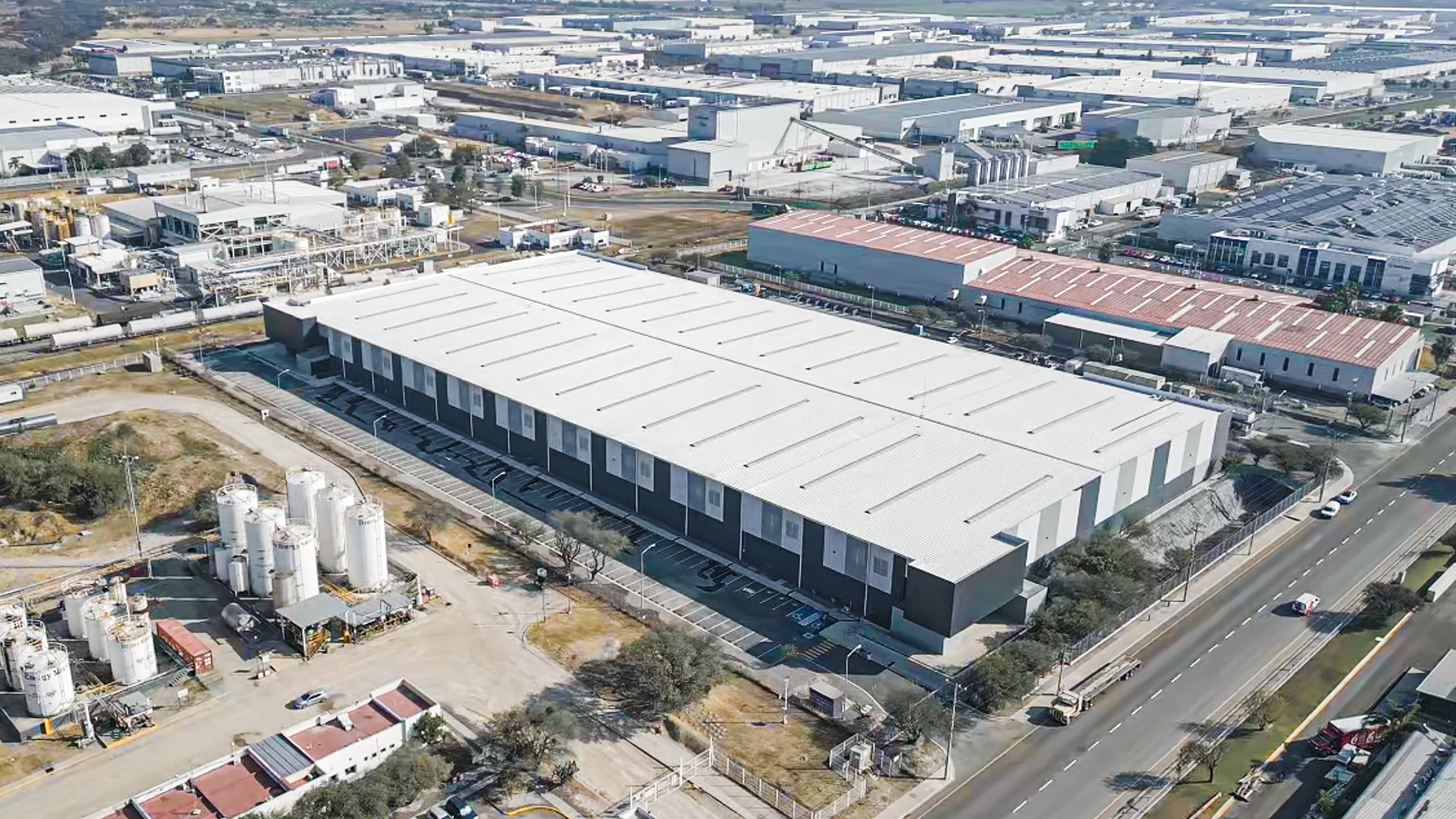 Bodega Industrial Premium en Renta 17,371m2 en Parque Industrial Querétaro (PIQ)