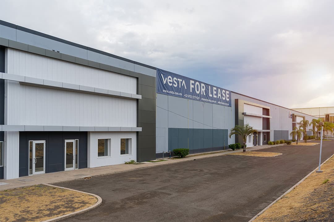 Bodega Industrial de 4,500 m² con 3 Andenes en Otros, Silao Las Colinas Industrial Park
