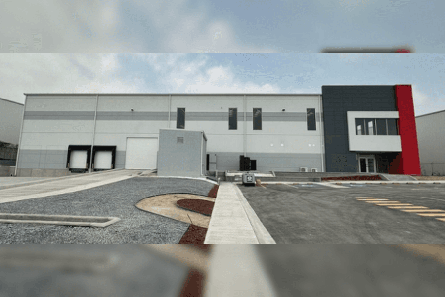 Nave Industrial de 4,000 m² en Renta - VYNMSA Santa Catarina (Spec X)