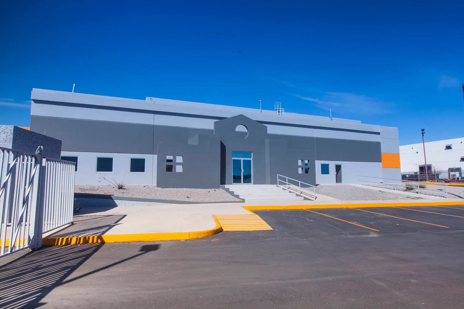 Nave Industrial de 4,589 m² / 49,396 sq.ft en Ciudad Juárez, Chihuahua 1