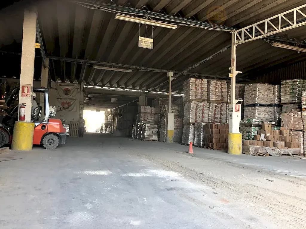 Bodega Industrial 1350m² sobre Periferco Sur - artesanos 3