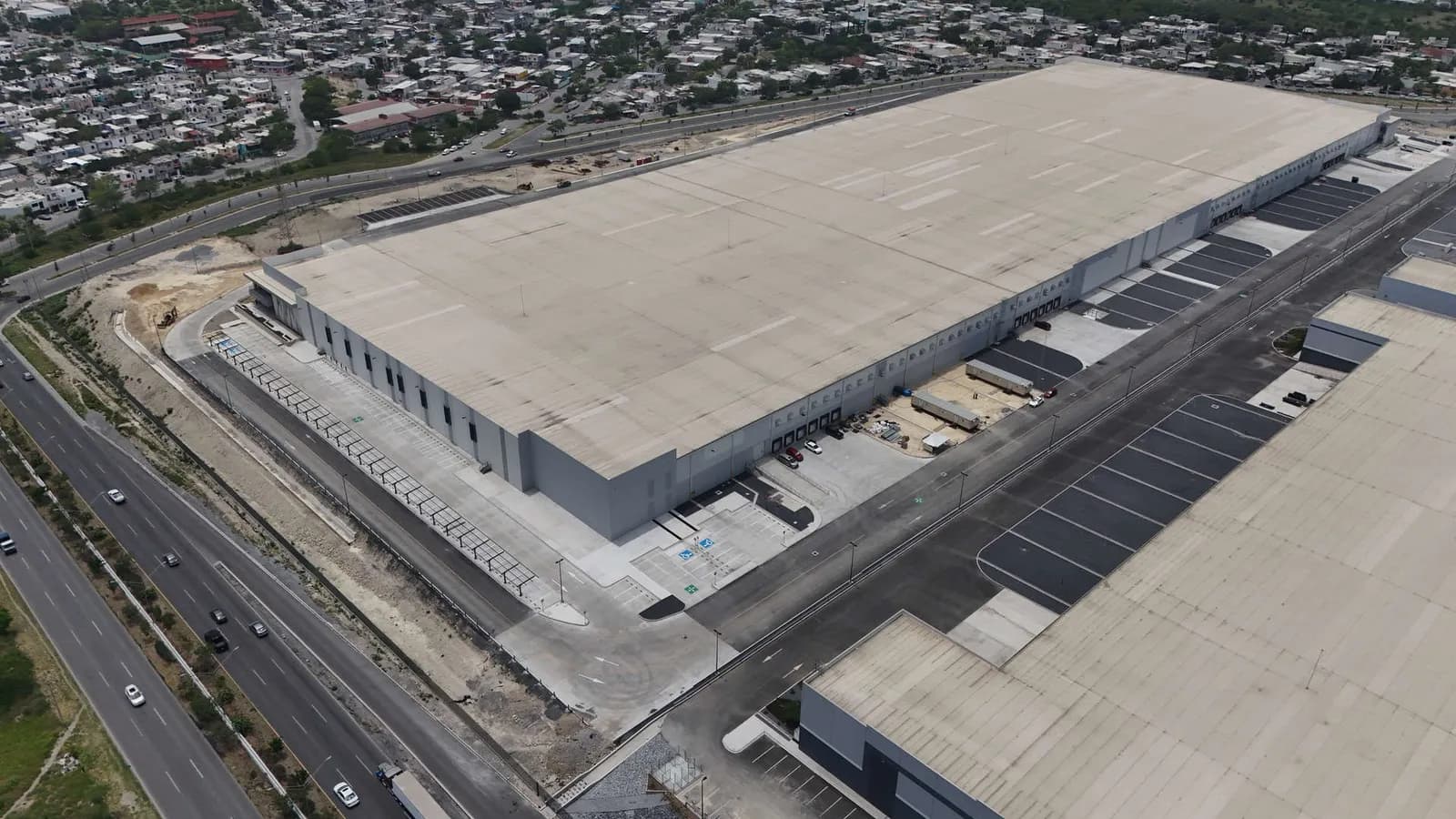 Nave Industrial de 67,390 m² / 725,379 sq.ft en Park Monterrey Apodaca 2