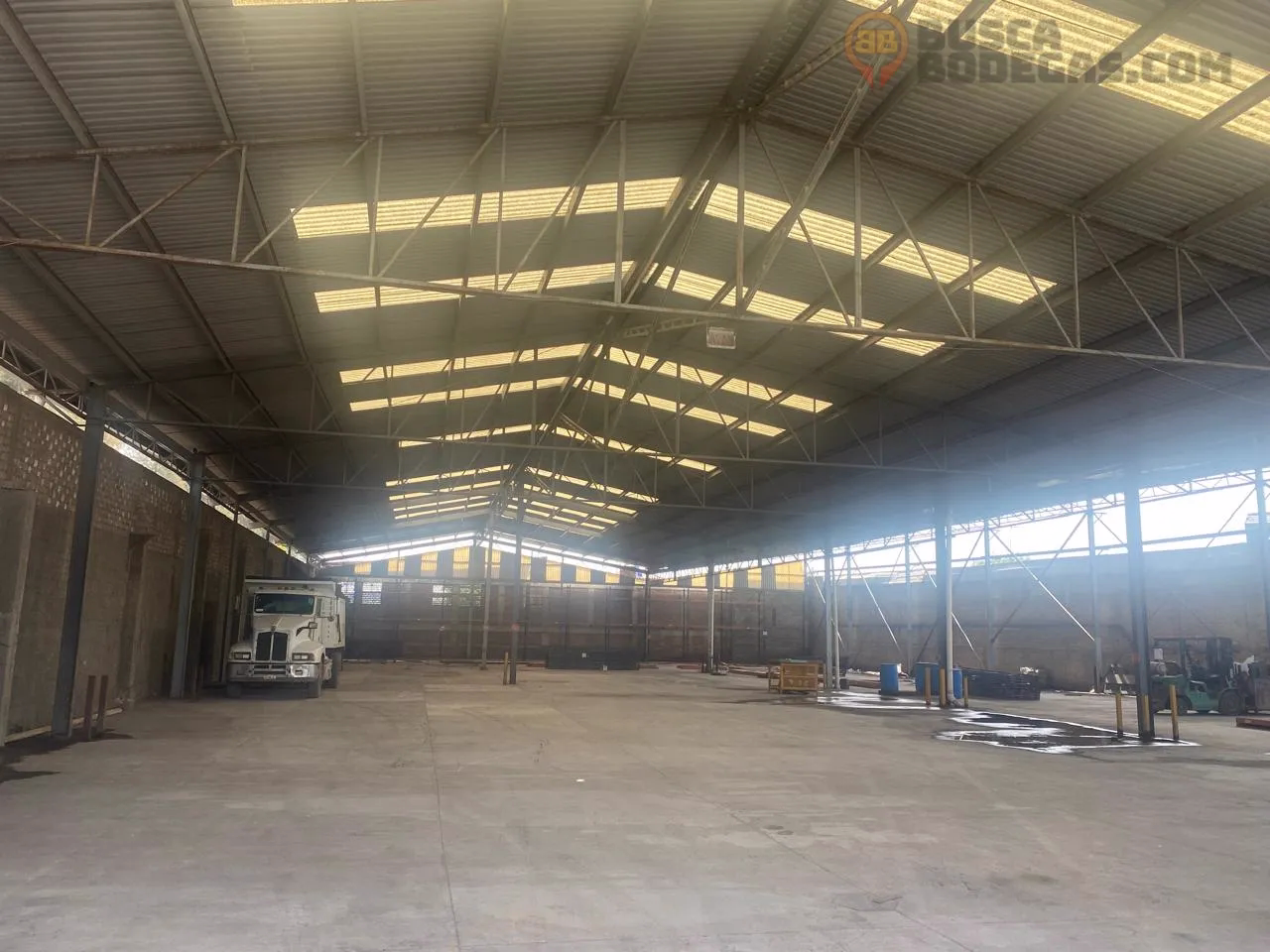 bodega_aeropuerto_2100m2_3Bodega en Renta Aeropuerto 2100m2 Bodega en Renta Aeropuerto 2100m2