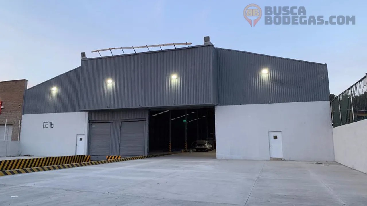 bodega_periferico_2400m2_1 bodega_periferico_2400m2